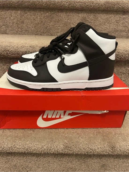 Nike Other - Nike Brown/White High-Top Sneakers